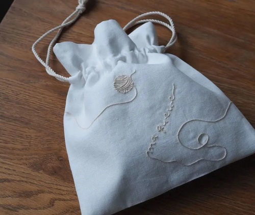 這樣的刺繡 越簡(jiǎn)單越精致